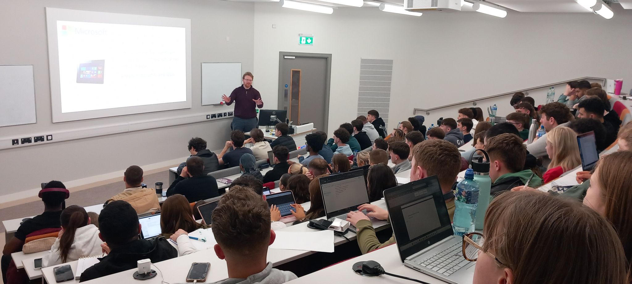 Dr Séamus Ryan Delivers Industry Insights to MTU Students